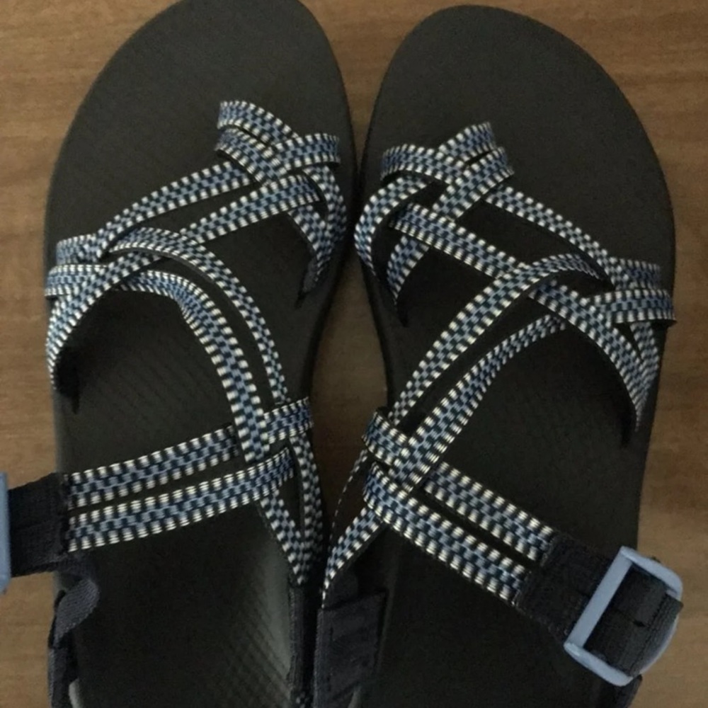 Chacos size 7